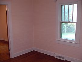 Terrific 2 Bedroom Home with 2 Bonus Bedrooms  in Albemarle, NC (Photo 5 of 8)