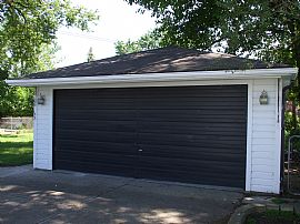 Central Air Ranch-3 Bedroom-2 Car Garage-Deck-Appliances in Warren, MI (Photo 3 of 4)