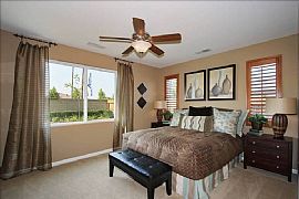 Fully Furnished Home 4 Rent with Lawn Care in Fresno, CA (Photo 8 of 12)