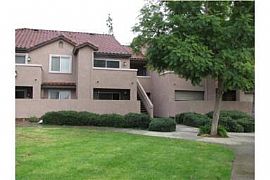 Beautiful 2 Bedroom Condo Near Shopping Center in Riverside, CA