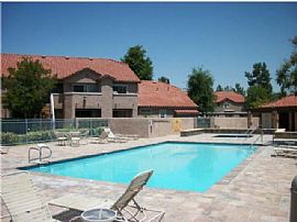 Beautiful 2 Bedroom Condo Near Shopping Center in Riverside, CA (Photo 2 of 8)