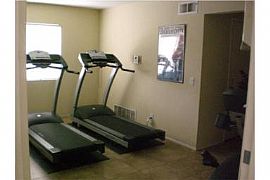 Beautiful 2 Bedroom Condo Near Shopping Center in Riverside, CA (Photo 5 of 8)