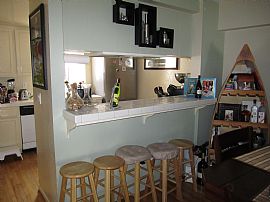 Remodeled, Contemporary 2 Bedroom Home - Skylight in Bathroom in Redondo Beach, CA (Photo 2 of 6)