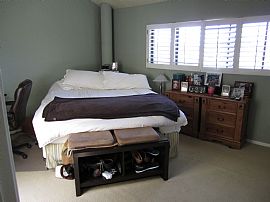 Remodeled, Contemporary 2 Bedroom Home - Skylight in Bathroom in Redondo Beach, CA (Photo 4 of 6)