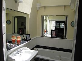 Remodeled, Contemporary 2 Bedroom Home - Skylight in Bathroom in Redondo Beach, CA (Photo 6 of 6)