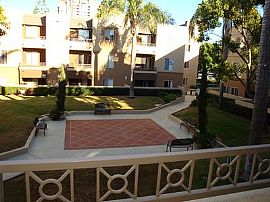 Nice 1 Br Condo with W/d in Villa Vicenza Near U.C.S.D/u.T.C. in San Diego, CA