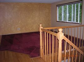 Beautiful 4 Bedroom Home with 2 Car Garage  in Kirkland, WA (Photo 7 of 7)