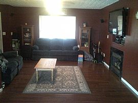 Spectacular 3 Bedroom Home with 2 Car Garage - Ready Oct. 1st in Canal Winchester, OH (Photo 4 of 4)