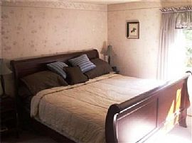 Beautiful 3 Bedroom Home in Private Location in Kent, WA (Photo 9 of 9)