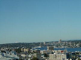 Comfy 2 Bedroom Condo with Spectacular Panoramic Views  in Seattle, WA (Photo 3 of 12)