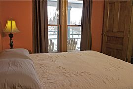 Spacious Private Suites in Historic Inn with Lake Views in Charlotte, VT (Photo 11 of 12)