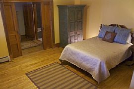 Spacious Private Suites in Historic Inn with Lake Views in Charlotte, VT (Photo 7 of 12)