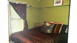 Great 3 Bedroom Home in The Heart of Mt. Pleasant in Mount Pleasant, SC (Photo 11 of 11)