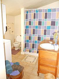 Wonderful 2 Bedroom Home on Riverside Ave. in Canon City, CO (Photo 5 of 6)