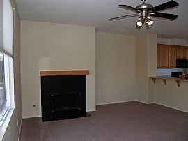 Attractive One-Story 2500 Sqft, 2 Blocks From Elementary School in Murrieta, CA (Photo 6 of 12)