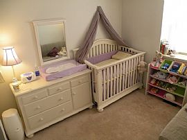 Well Maintained 3 Bedroom Home with Wood Floors - Near Metro in Hyattsville, MD (Photo 7 of 11)