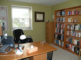 Well Maintained 3 Bedroom Home with Wood Floors - Near Metro in Hyattsville, MD (Photo 8 of 11)