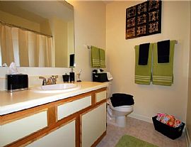 Private 1 Bedroom Apartment with First Month Free - Near UNCW in University of NC, NC (Photo 2 of 5)