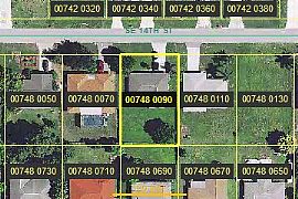 Nice 3 Bedroom Home in Convenient Location - Just Move-In! in Cape Coral, FL (Photo 2 of 2)