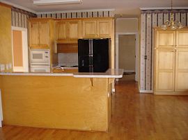 Remarkable 5 Bedroom Home in Stone Mountain in Stone Mountain, GA (Photo 2 of 4)