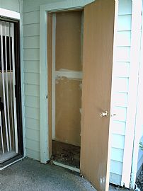 Comfortable 1 Bedroom Ground Floor Condo with Covered Patio in Everett, WA (Photo 7 of 11)