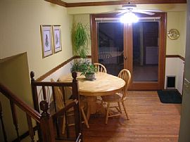 Exceptional 3 Bedroom - Tri Level Home on 1 Acre (utils. Incl.) in Everett, WA (Photo 5 of 9)