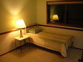 Exceptional 3 Bedroom - Tri Level Home on 1 Acre (utils. Incl.) in Everett, WA (Photo 8 of 9)