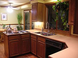 Exceptional 3 Bedroom - Tri Level Home on 1 Acre (utils. Incl.) in Everett, WA (Photo 9 of 9)