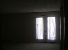 Greencastle Lakes Townhouse in Burtonsville, MD (Photo 5 of 5)