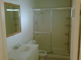 Very Nice 3 Bedroom Home with 2 Car Garage in Henderson, NV (Photo 8 of 12)