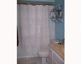 Large 2 Bedroom Corner Townhouse in Sabal Chase in Kendall, FL (Photo 6 of 9)