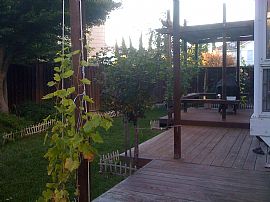 Beautiful 3 Bedroom Home in Very Quiet Community in Newark, CA (Photo 2 of 5)