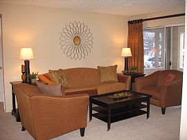Exclusive 2 Bedroom Apartment -New Winter 2011 Specials!! in North Olmsted, OH (Photo 3 of 6)