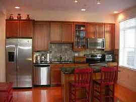 Luxury 2 Bedroom Downtown Penthouse Apartment in Denver, CO (Photo 2 of 6)