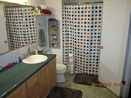 2bd/1ba Detached Garage and Shop in Seattle, WA (Photo 3 of 9)