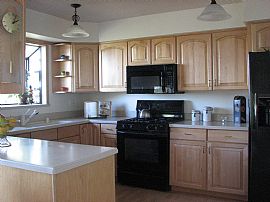 Great Location, Privacy in Novato, CA (Photo 2 of 5)