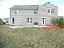 Gorgeous 4 Bedroom 3.5 Bath For Rent in Avon! in Avon, IN (Photo 5 of 7)