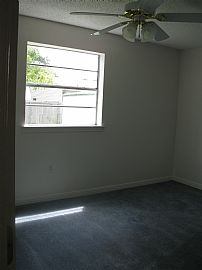 Sensational 3 Bedroom Home with Big Fenced-In Backyard in Kenner, LA (Photo 6 of 12)