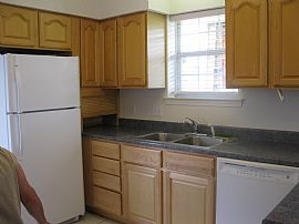 Sensational 3 Bedroom Home with Big Fenced-In Backyard in Kenner, LA (Photo 8 of 12)