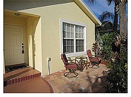 3/2 River Forest in Stuart, FL (Photo 2 of 4)