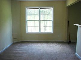 Beautiful 3 Bedroom  Townhouse Near Campbell University in Buies Creek, NC (Photo 5 of 5)