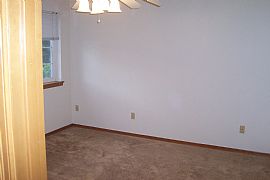 Quaint 3 Bedroom Duplex Home at E. Everett, Lake Stevens in Everett, WA (Photo 3 of 4)