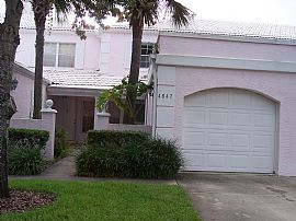 Beautiful, Spacious 2 Bedroom Townhouse - Recently Updated in Orlando, FL