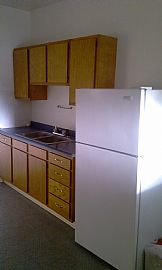 Large, Beautiful and Clean 3 Bedroom Apartment with  Backyard in East Chicago, IN (Photo 3 of 6)