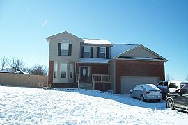 Beautiful, Traditional 4 Bedroom, 2 Story Home with Fireplace in Clarksville, TN