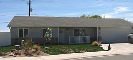 Tranquil 3 Bedroom Home with 2 Car Extended Garage in Clifton, CO