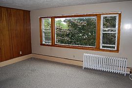 Mtvern/modern 2 Bedroom Apartment with High Ceilings in Somerville, MA (Photo 5 of 5)