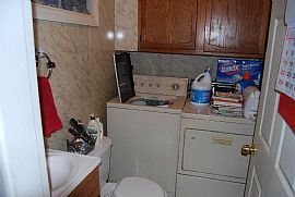 Dell/stunning 4 Br/single Family W/off St Parking in Somerville, MA (Photo 2 of 5)