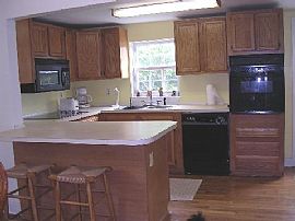 Wonderful 3 Bedroom Victorian Home in Eastern Shore! in Parksley, VA (Photo 11 of 12)