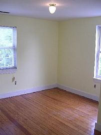 Wonderful 3 Bedroom Victorian Home in Eastern Shore! in Parksley, VA (Photo 6 of 12)